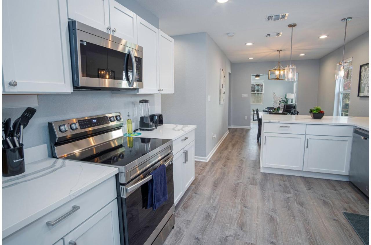 Hébergement de vacances Adorable 4br 2ba Close To Riverwalk And Downtown San Antonio